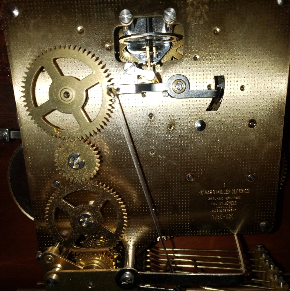 Clock - Picture 5 of 8